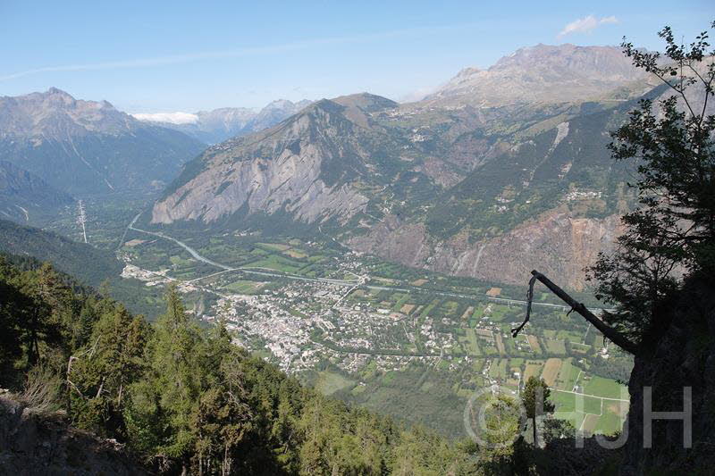 2017-0800-Alpe dHuez-SAM_7871x (Copy)